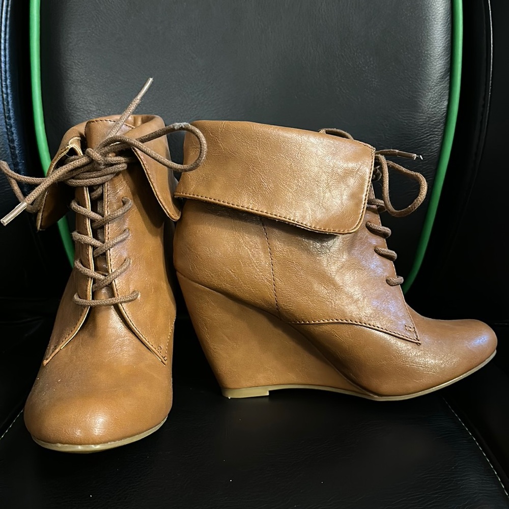 Nine West Tan Shoes